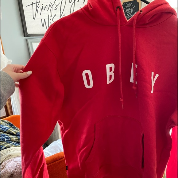 Obey sweatshirt - Picture 1 of 2